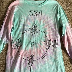 SZA concert t-shirt tie dye